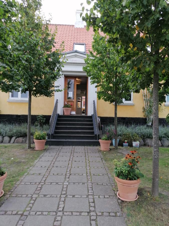 Hotel Femmasteren &